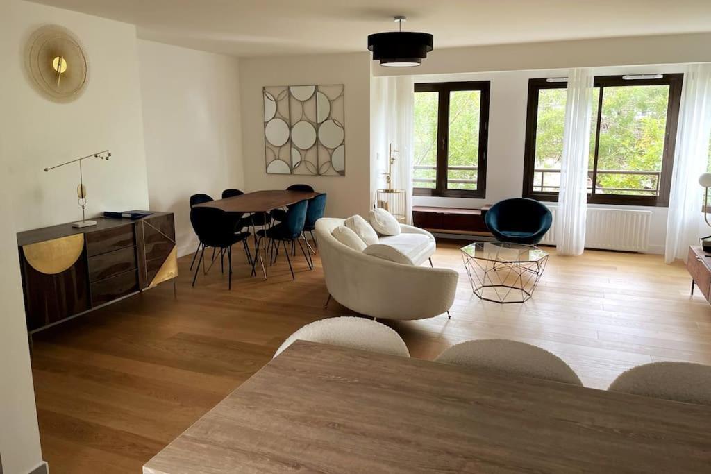 Appartement Familial De Qualite Paris Exterior photo